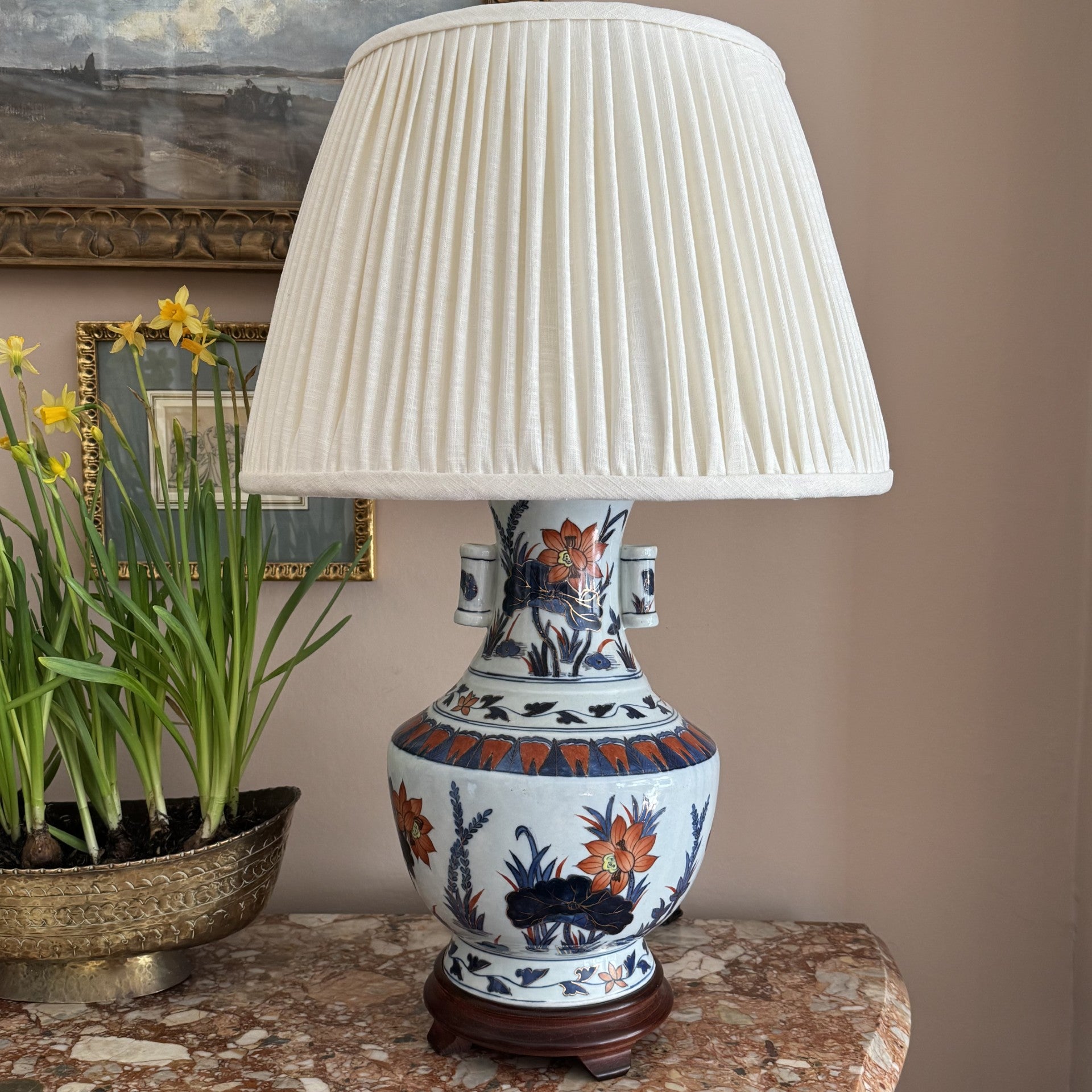 Vintage Chinese Ceramic Vase with Handles Table Lamp