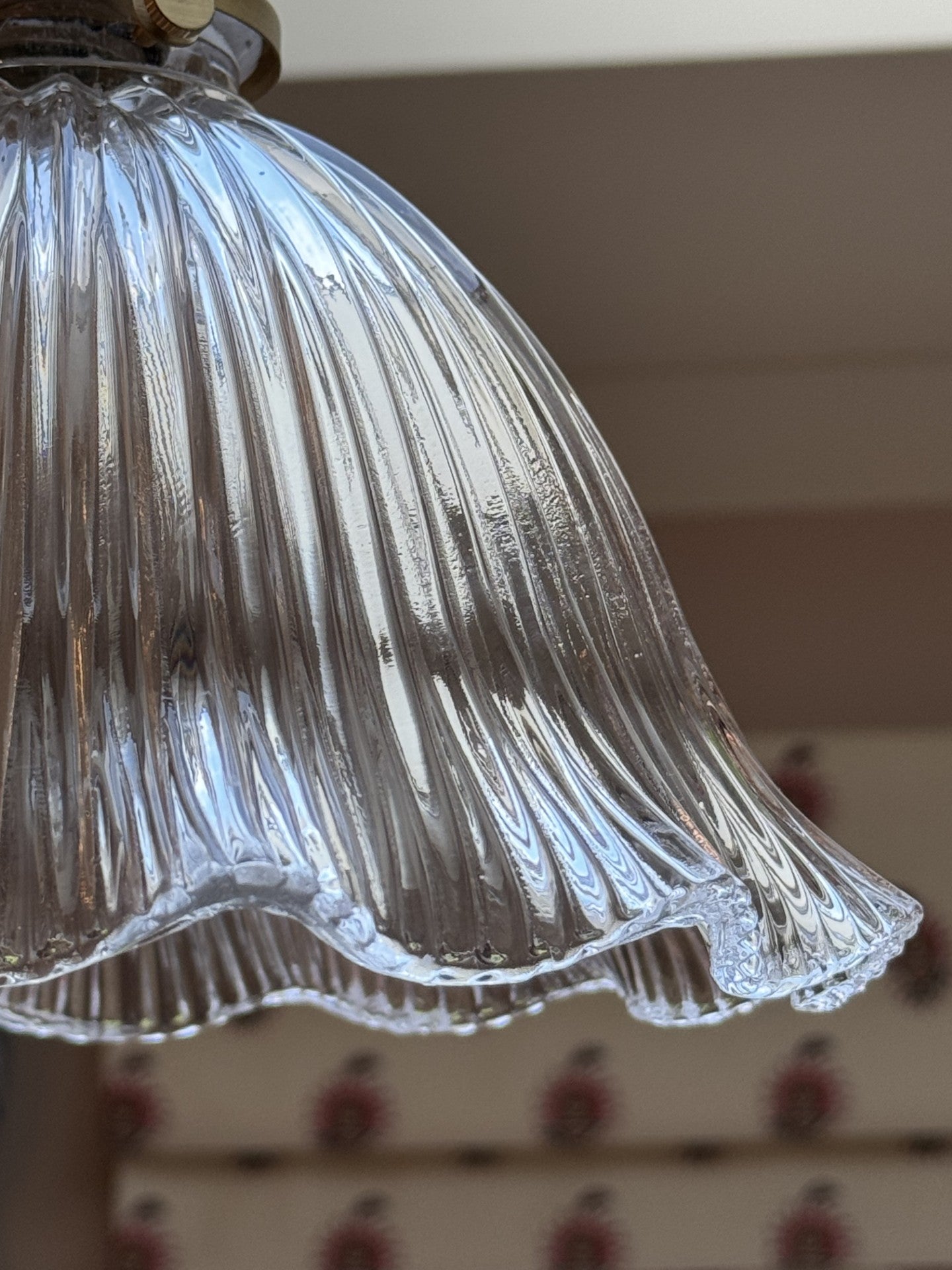 Glass shade hanging pendant ceiling light