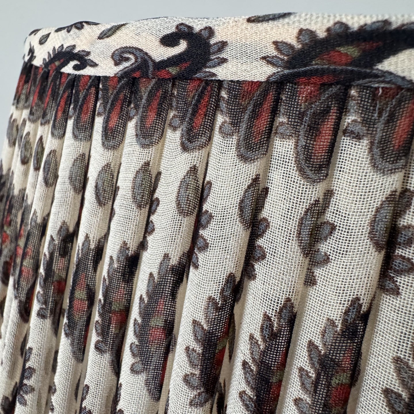 16" Pembroke Cream Paisley Gathered Lampshade