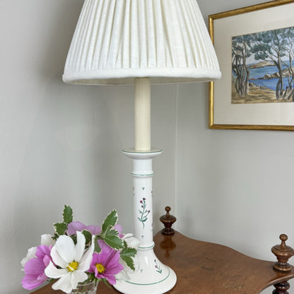 Sweet pea creamware candlestick table lamp