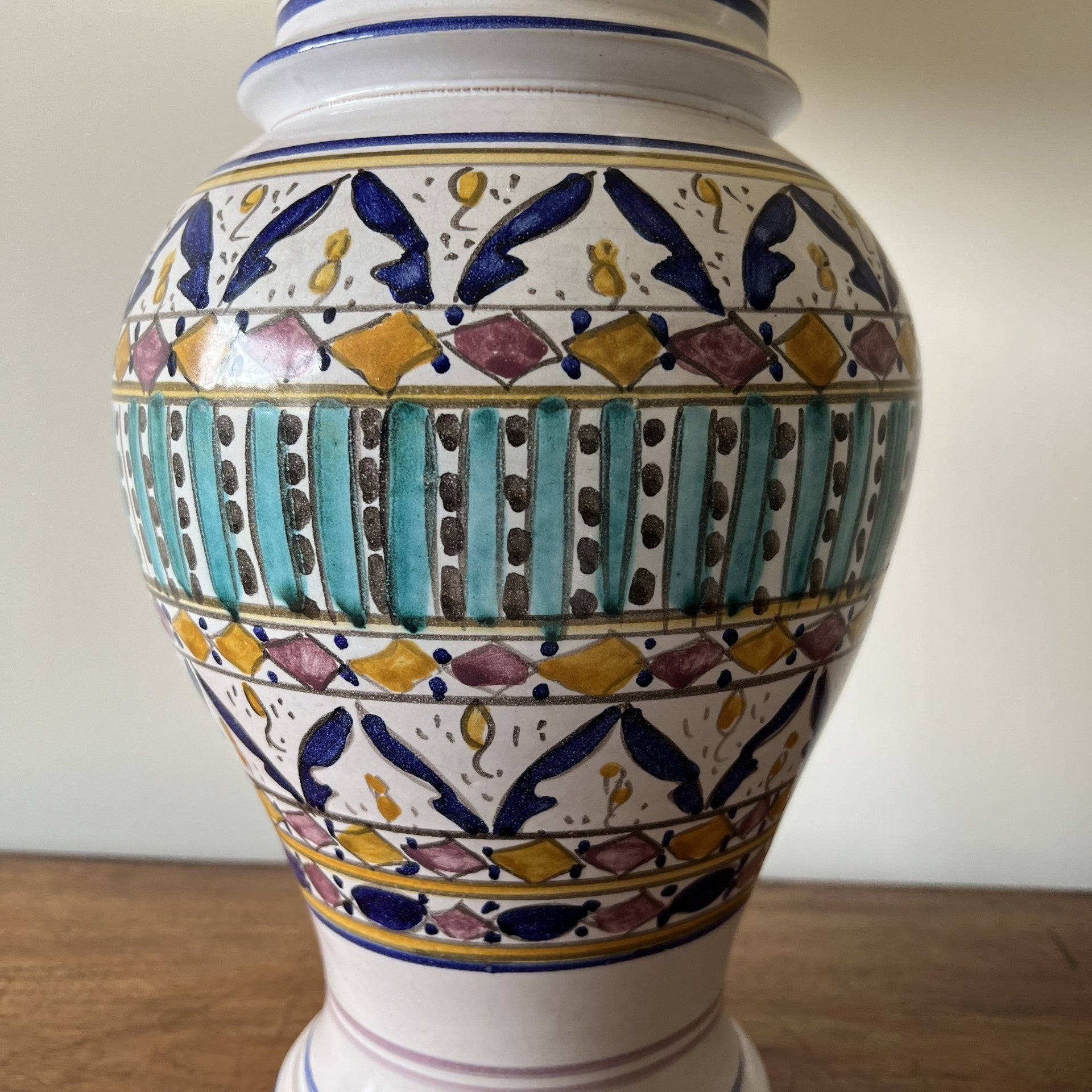 Vintage Italian ceramic table lamp